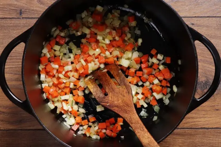 Step 1 - Vegan Tuscan Chickpea Soup