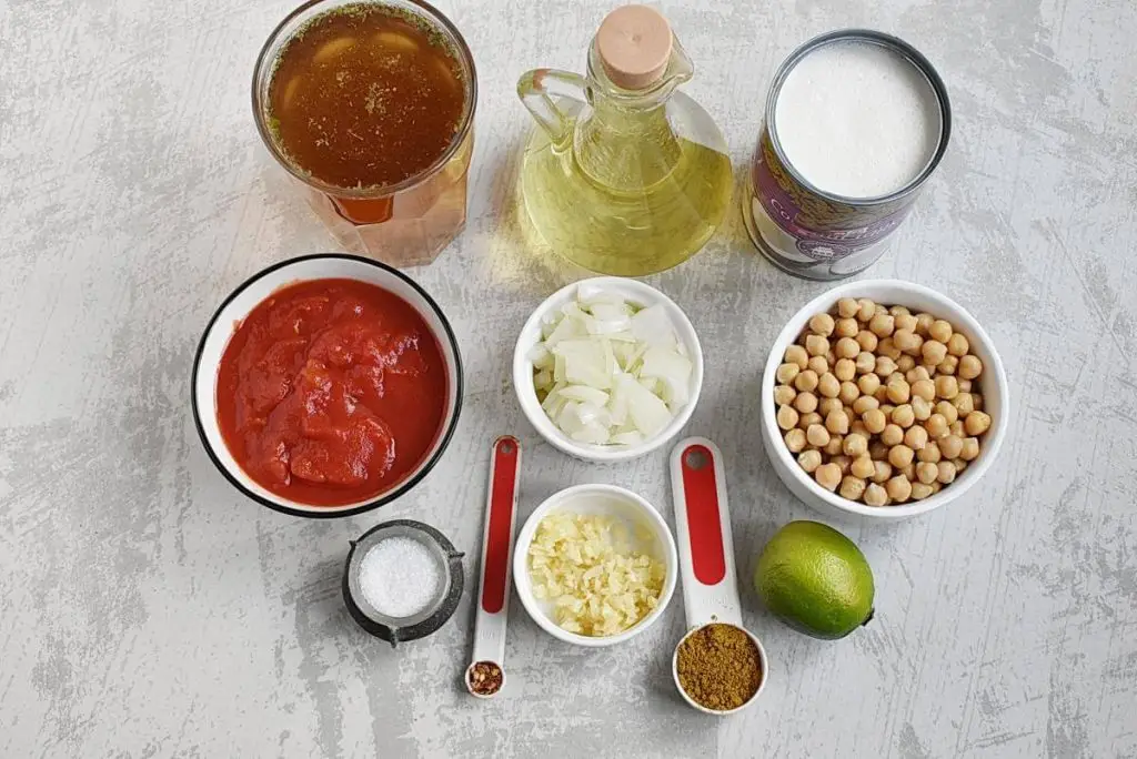 Ingredients for Chickpea and Tomato Coconut Curry Soup