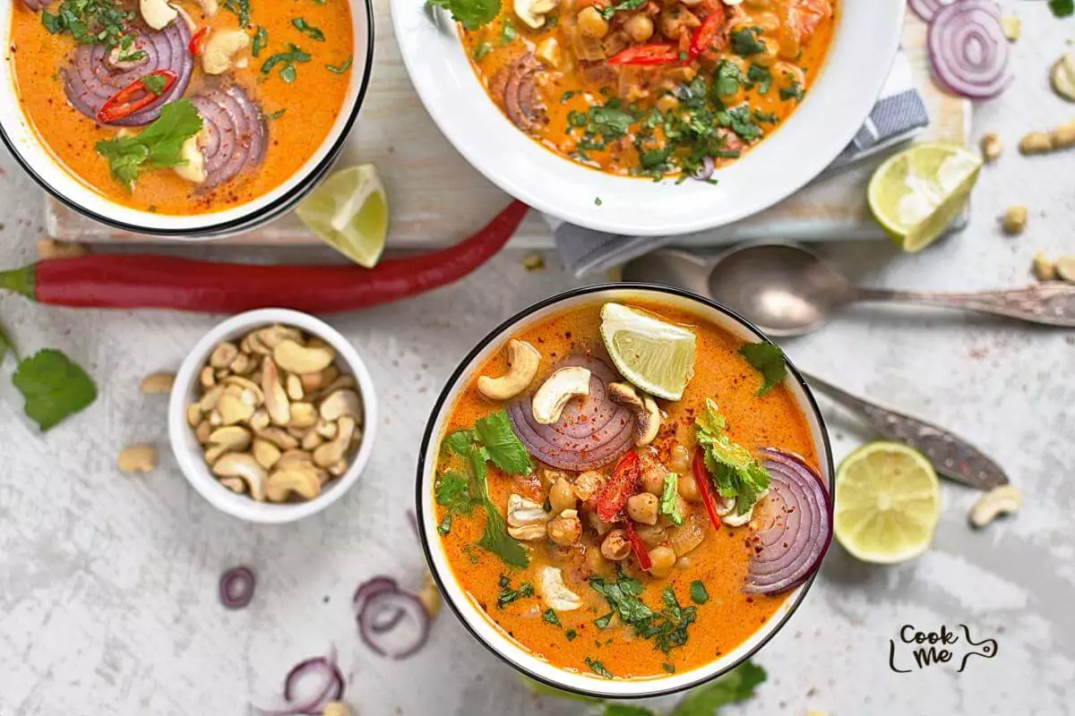 Chickpea and Tomato Coconut Curry Soup