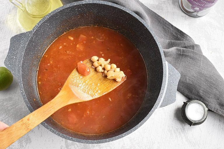 Step 4 - Chickpea and Tomato Coconut Curry Soup