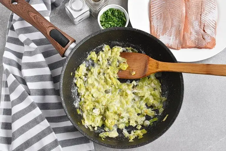 Step 7 - Sheet-Pan Creamy Salmon, Leeks and Potatoes