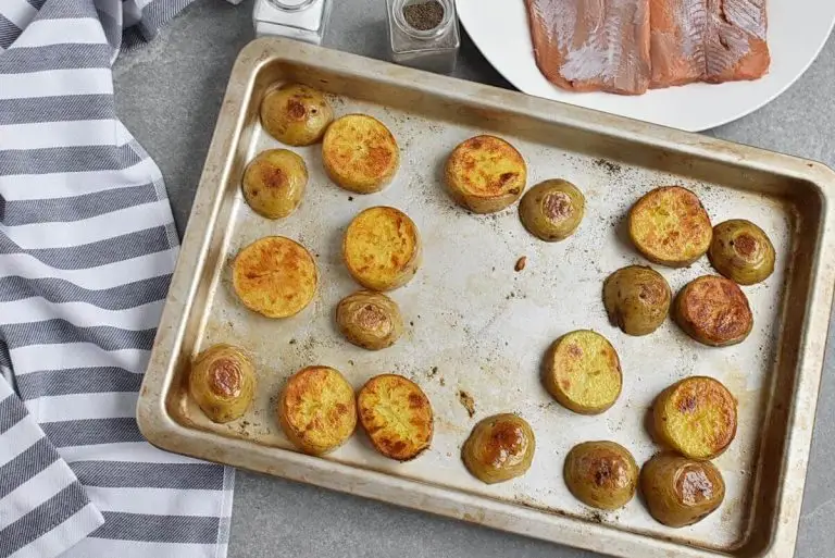 Step 4 - Sheet-Pan Creamy Salmon, Leeks and Potatoes