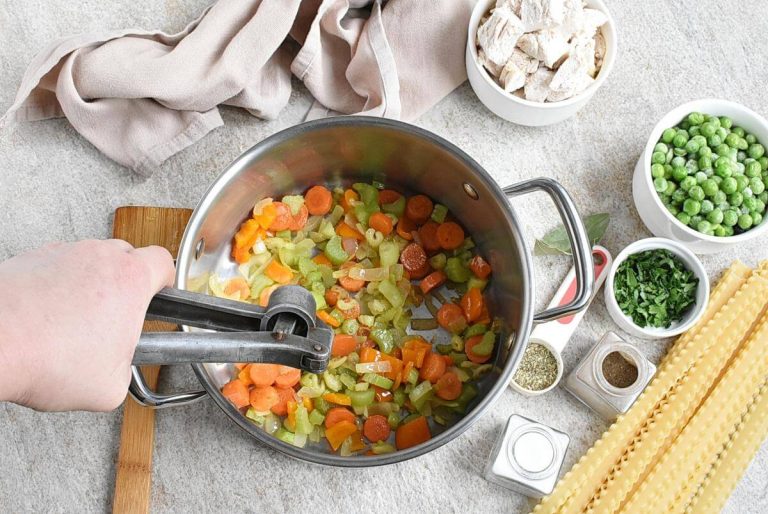 Step 6 - Mom’s Turkey Soup
