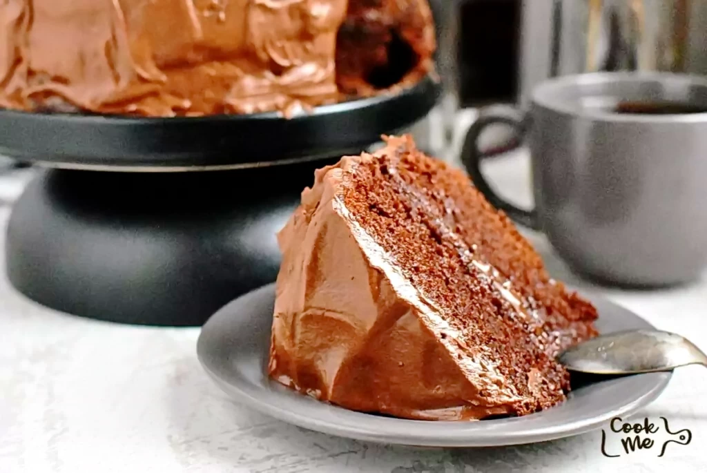 How to serve One-Bowl Chocolate Cake