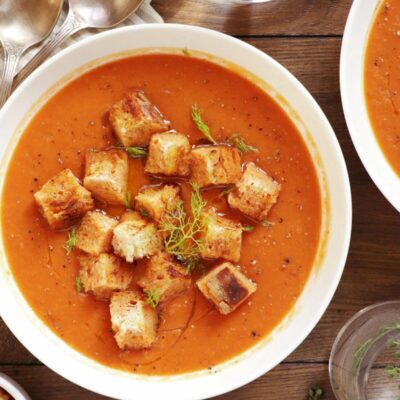 Roasted Tomato and Fennel Soup Recipe-Easy Roasted Tomato Fennel Soup-Tomato Fennel Soup