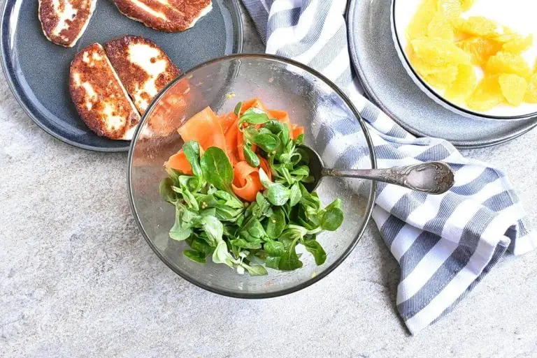 Step 5 - Halloumi, Carrot & Orange Salad
