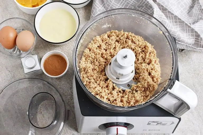 Step 2 - Pumpkin Pie with Graham Cracker Crust