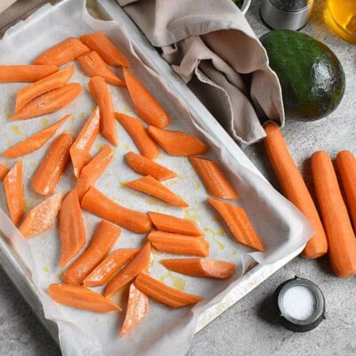 Roasted & Raw Carrot Salad with Avocado recipe - step 2