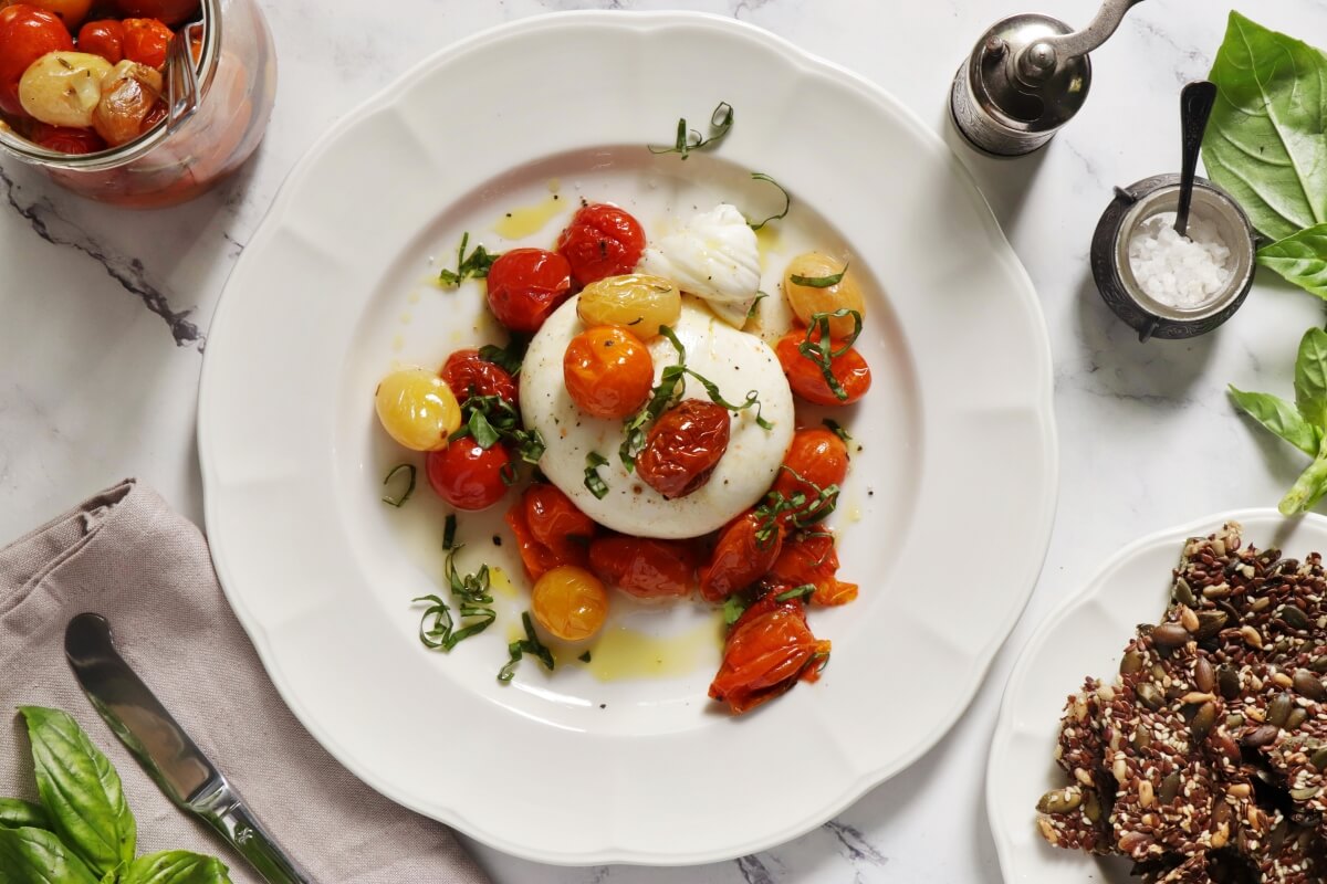 Burrata with Roasted Cherry Tomatoes Recipe - Cook.me Recipes