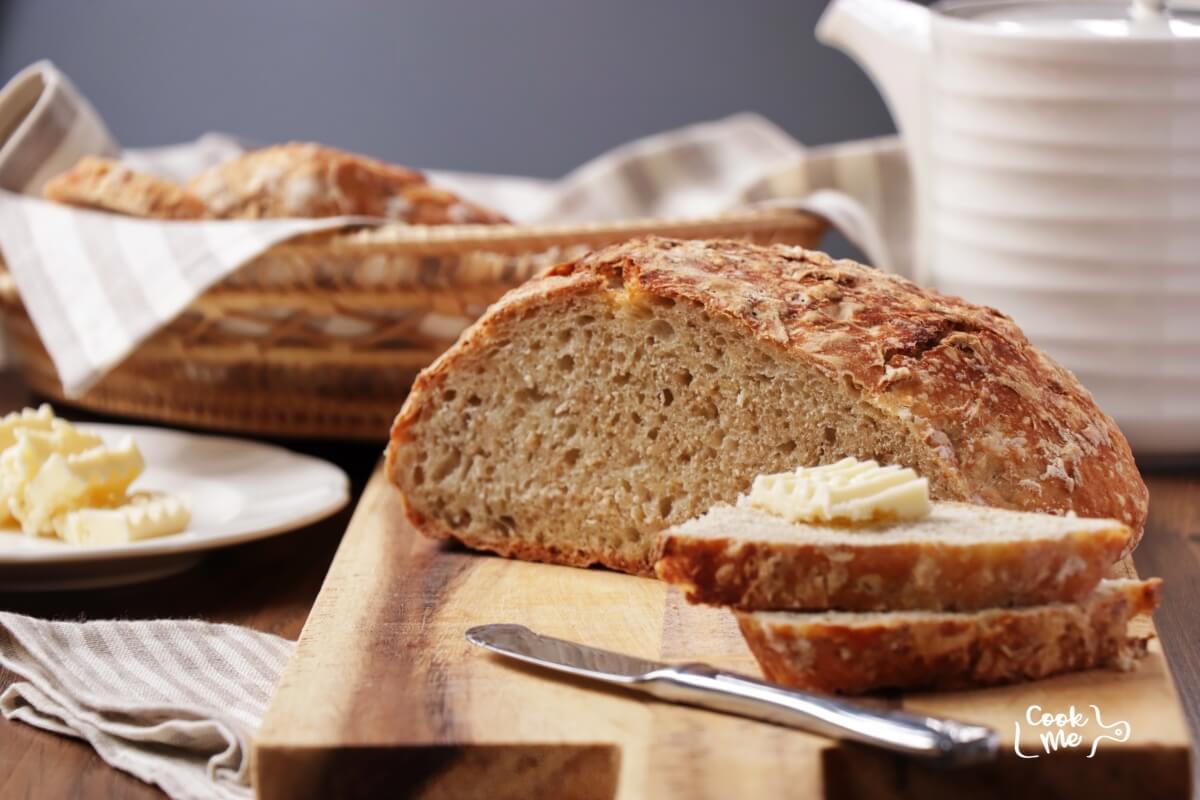 No Knead Oatmeal Bread