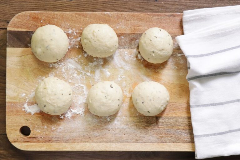 Step 6 - Garlic Herb Flatbread