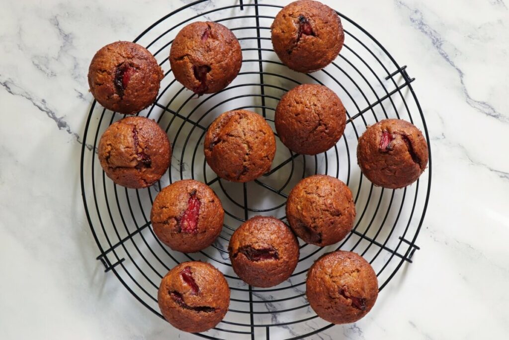 Honey Roasted Strawberry Muffins recipe - step 11