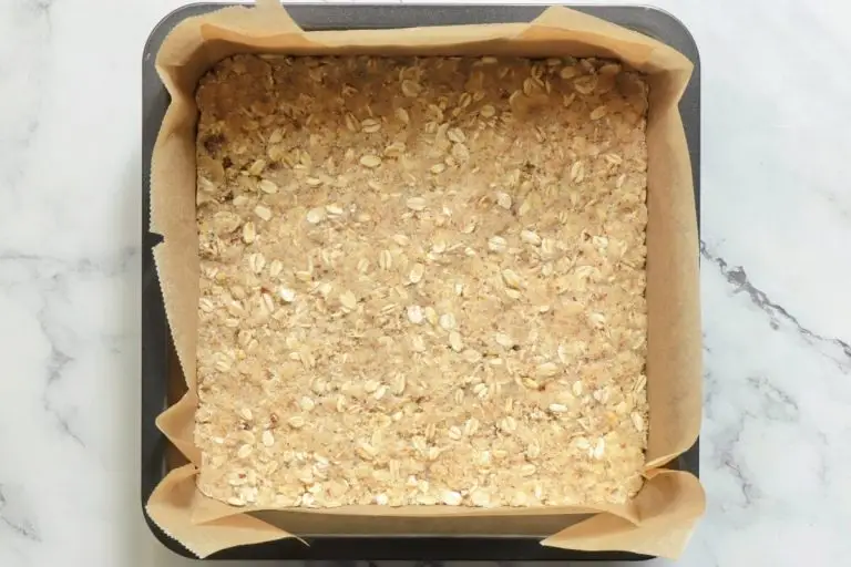 Step 4 - Strawberry Oatmeal Bars