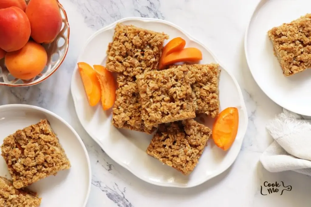 Apricot Oat Bars