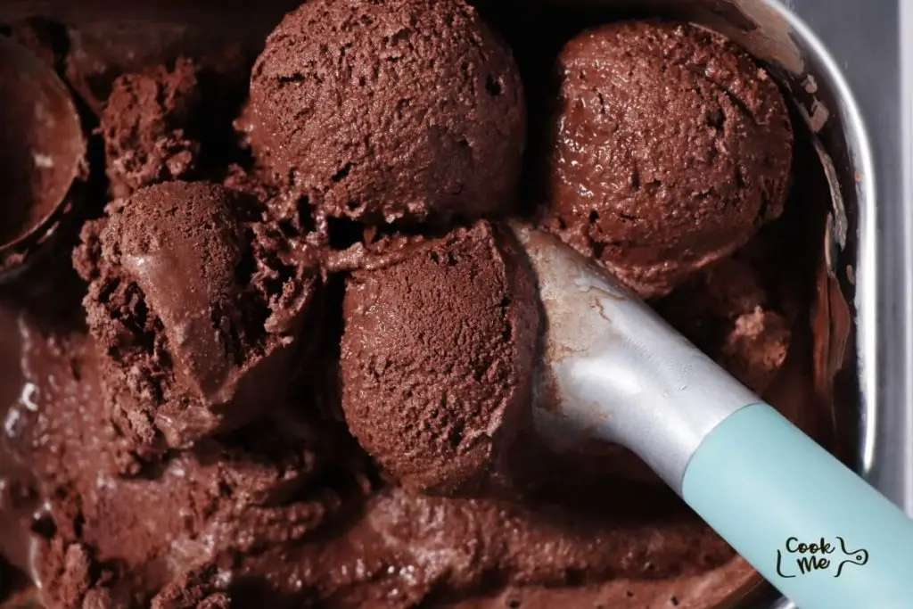 Frozen Greek Chocolate Yogurt