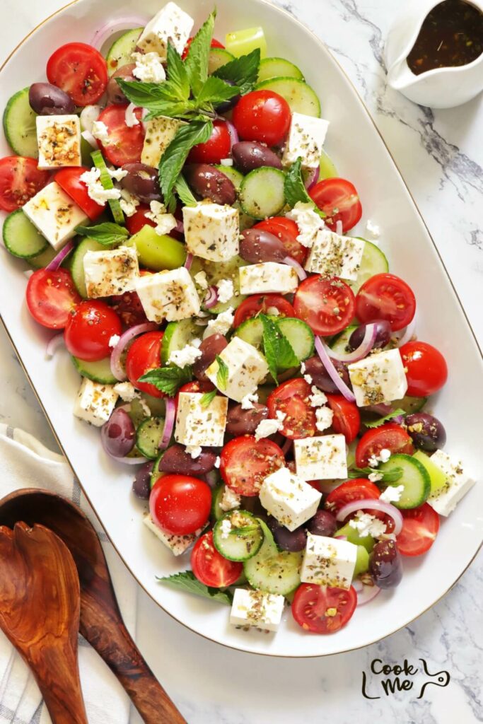 Delicious Mediterranean Salad