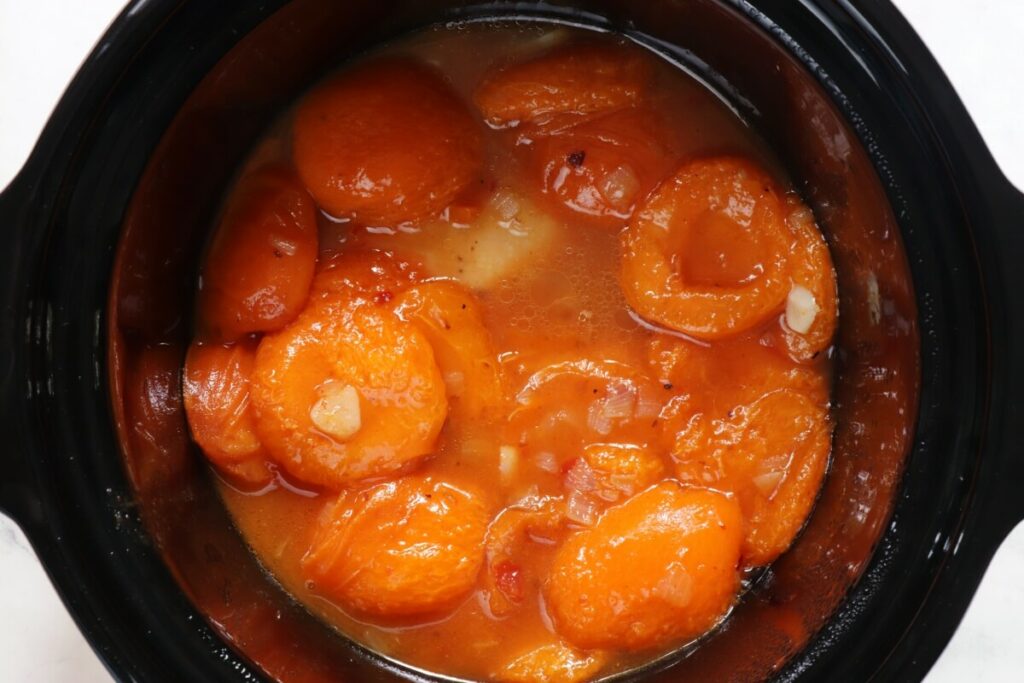 Slow Cooker Apricot Chicken recipe - step 7