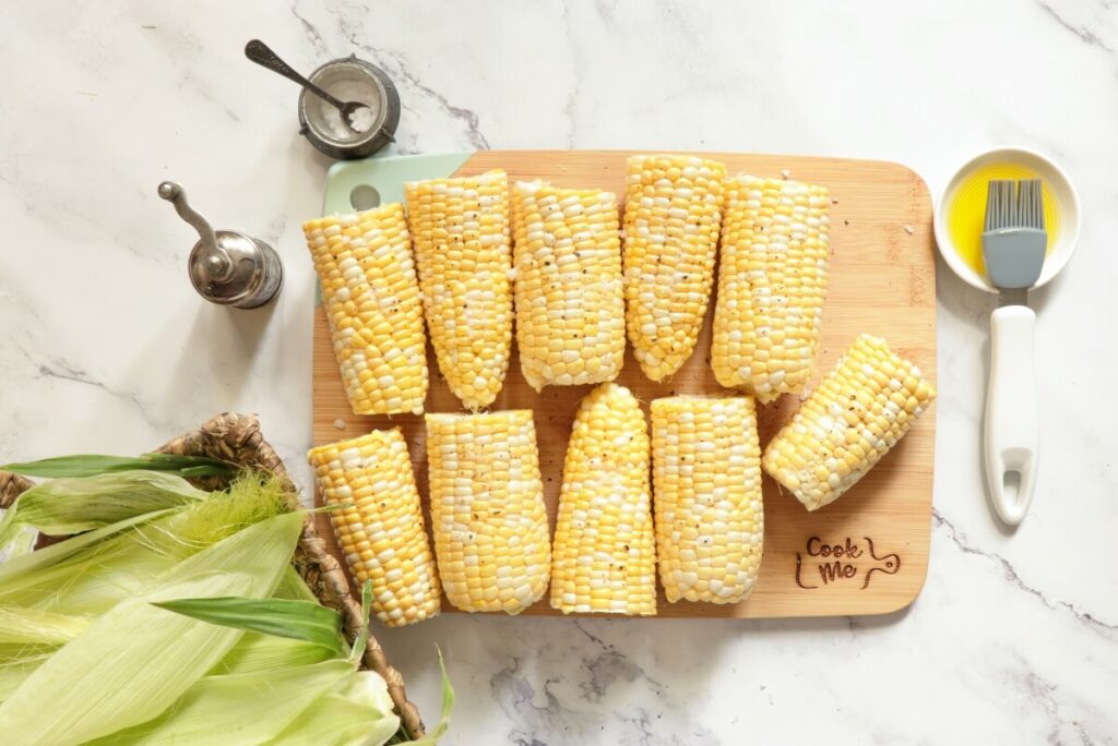 Slow Cooker Corn on the Cob recipe - step 1