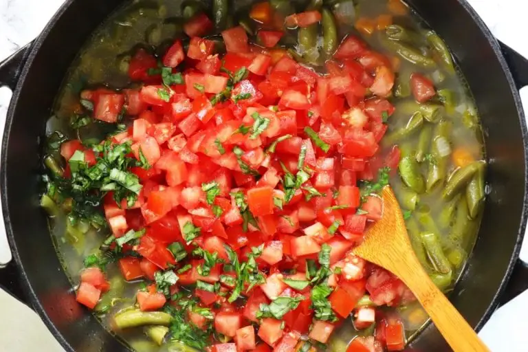 Step 4 - Tomato Green Bean Soup