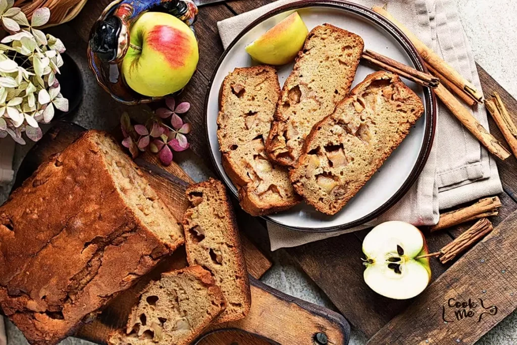 Apple Cinnamon Bread