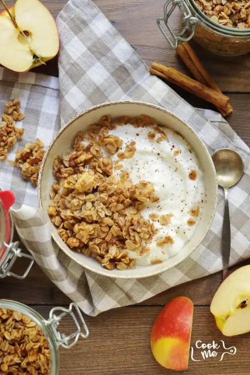 Healthy Apple Pie Granola