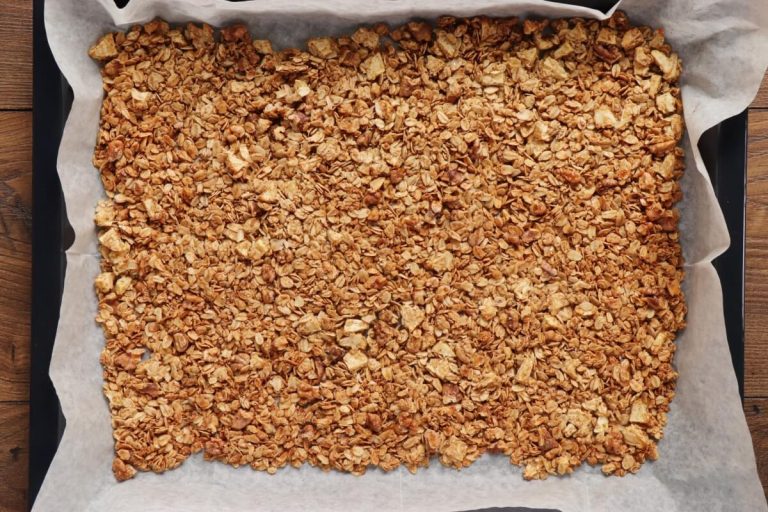 Step 5 - Healthy Apple Pie Granola