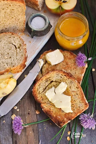 No-Knead Maple Oat Bread