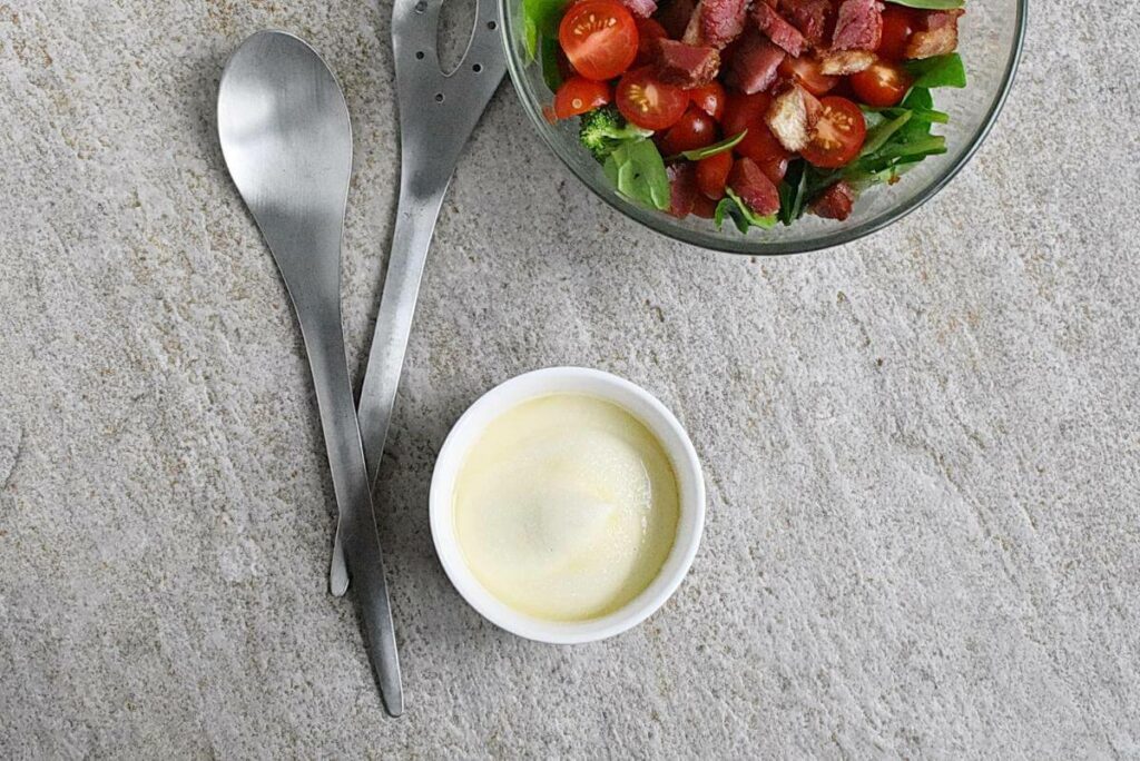 BLT Chopped Salad recipe - step 2