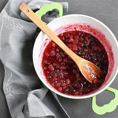 Molded Cranberry Sauce recipe - step 2