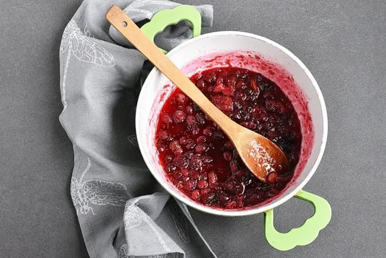 Step 2 - Molded Cranberry Sauce