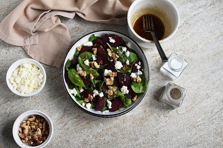 Step 4 - Spinach Salad with Goat Cheese and Beets