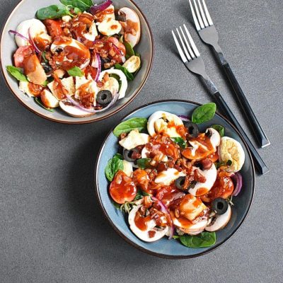 Spinach Salad with Warm Bacon Dressing Recipe - Cook.me Recipes
