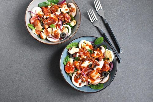 Spinach Salad with Warm Bacon Dressing Recipe - Cook.me Recipes
