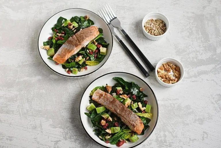 Step 4 - Balsamic-Salmon Spinach Salad