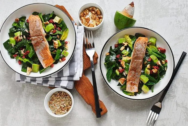 Step 5 - Balsamic-Salmon Spinach Salad