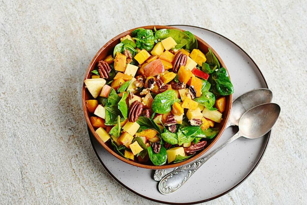 How to serve Chopped Salad with Spinach, Butternut Squash and Apples