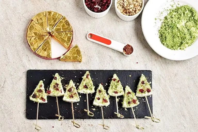Step 2 - Easy Cheese Christmas Trees