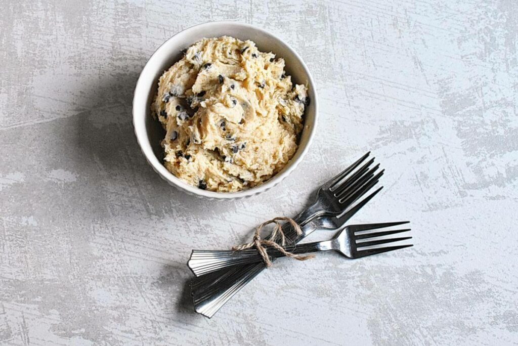 How to serve Edible Cookie Dough