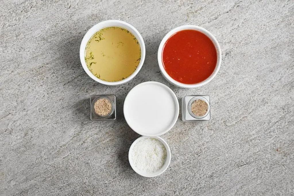 Ingredients for Microwave Creamy Tomato Soup