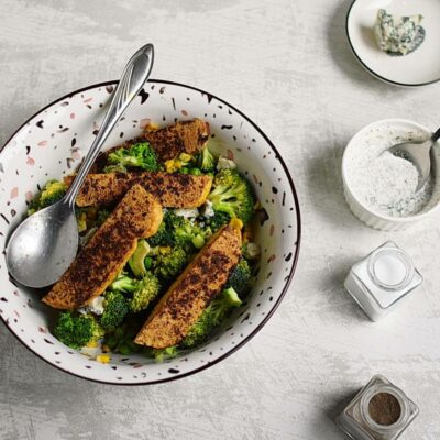 Tofu Broccoli and Blue Cheese Salad recipe - step 7
