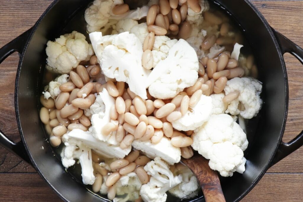 Cauliflower White Bean Soup recipe - step 3
