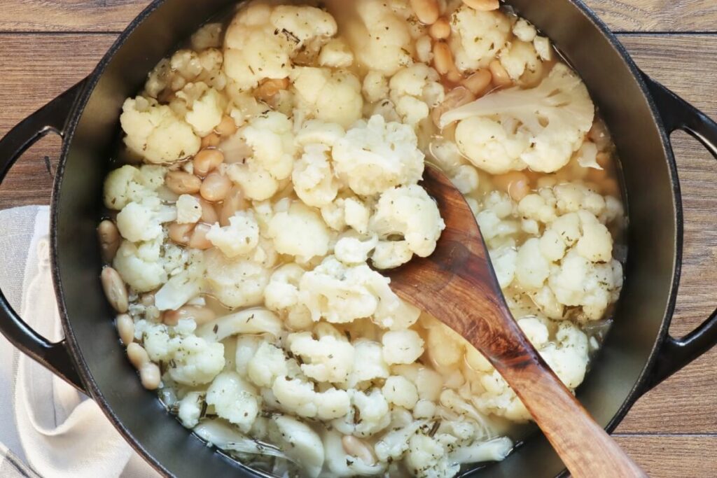 Cauliflower White Bean Soup recipe - step 4