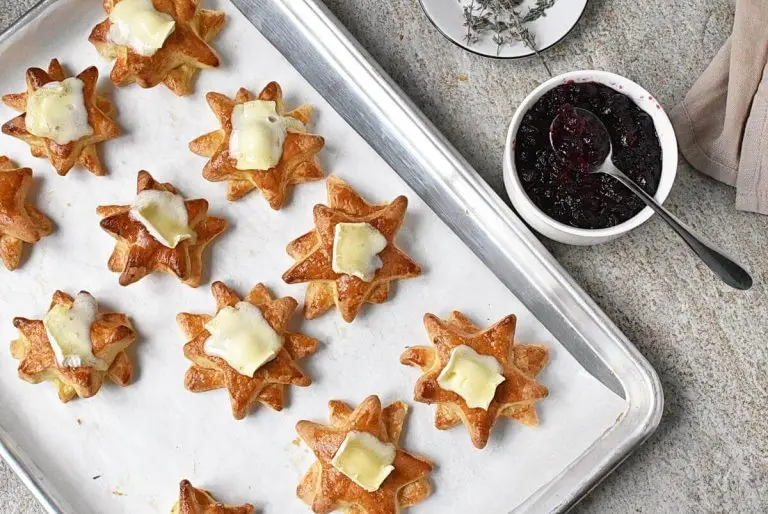 Step 8 - Christmas Cranberry Brie Puff Pastry Stars