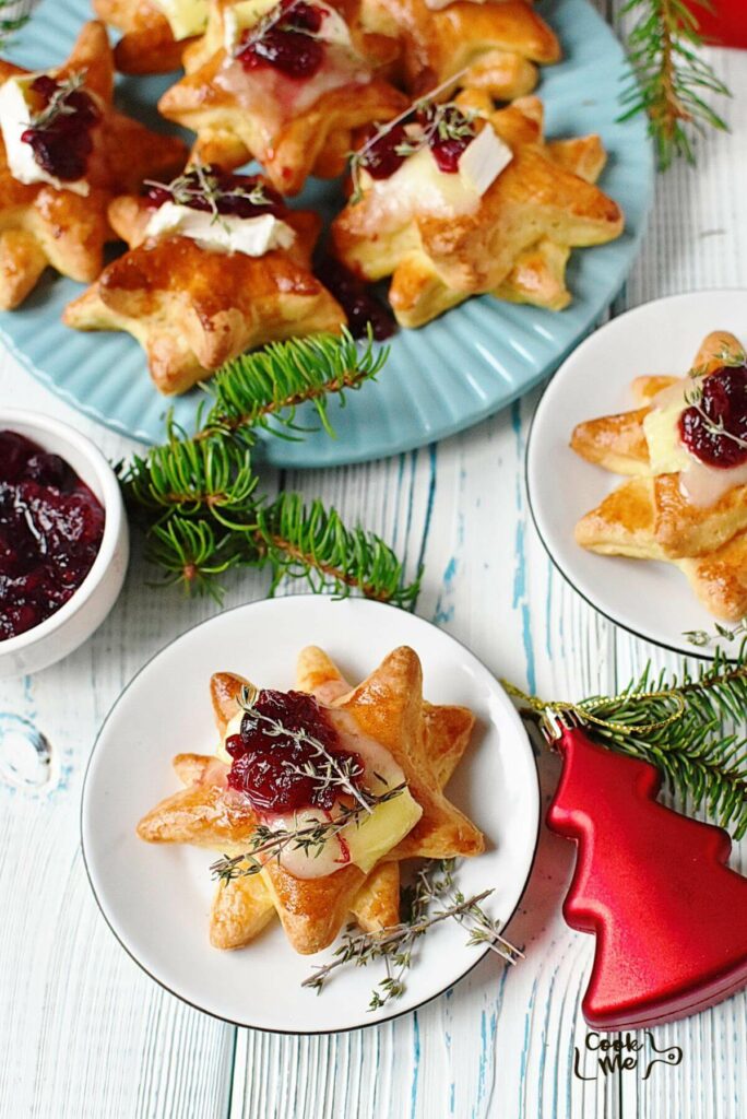 Christmas Cranberry Brie Puff Pastry Stars