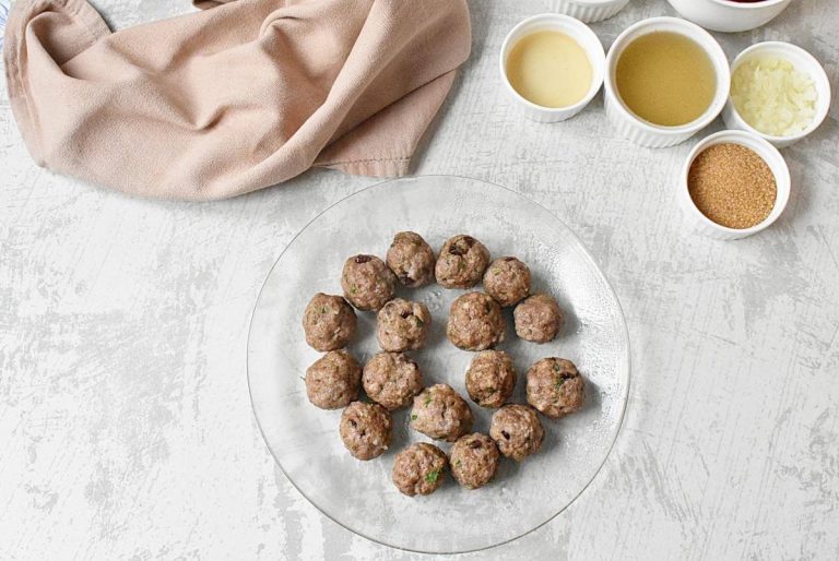 Step 4 - Christmas Meatballs