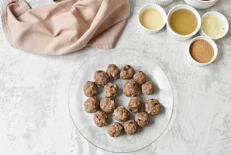 Step 4 - Christmas Meatballs