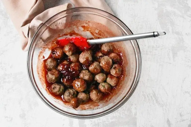 Step 7 - Christmas Meatballs