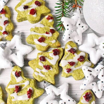 Christmas Tree Cookies Recipe-Green Christmas Tree Cookies Naturally Colored with Kale-Easy Christmas Tree Cookies