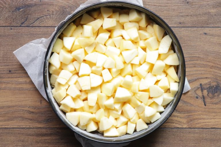 Step 7 - Italian Apple Cake