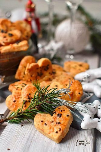 Savory Crispy Cheese Cookies